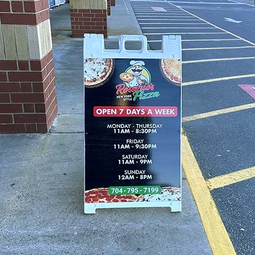 rosarios pizza sign